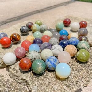 Boule <span class=keywords><strong>de</strong></span> cristal Non poreuse <span class=keywords><strong>de</strong></span> 20mm/mélange assorti <span class=keywords><strong>de</strong></span> perles rondes Non percées sans trou, pierres précieuses, pierre <span class=keywords><strong>de</strong></span> poche, sculpture <span class=keywords><strong>de</strong></span> sphère, cristal et marbre - Product Image 1
