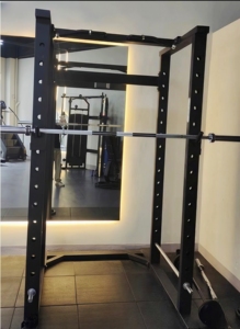 Rack <span class=keywords><strong>de</strong></span> musculation professionnel SK Commercial, robuste, en acier Q235 <span class=keywords><strong>de</strong></span> 3,0 mm, cage à squats multifonctionnelle <span class=keywords><strong>pour</strong></span> entraînement <span class=keywords><strong>de</strong></span> force professionnel en salle <span class=keywords><strong>de</strong></span> <span class=keywords><strong>sport</strong></span> ou club. - Product Image 3