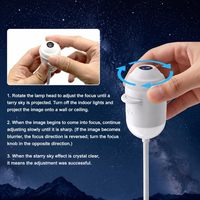 Proyector de Galaxia Holográfico 5D USB 2 en 1, Lámpara Nocturna con Cuello de Cisne Ajustable de 360 Grados y Diapositivas Intercambiables