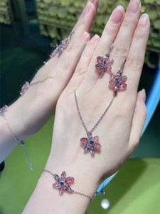 Nuevo Set de Joyería Original 2025, Collar, Aretes, Pulsera <span class=keywords><strong>y</strong></span> Anillo con Forma de Corazón, Moda para Mujer, Accesorios para Fiesta - Product Image 2