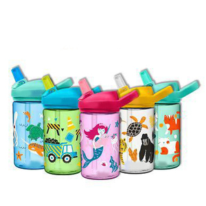 Bouteille d'eau sportive en plastique de qualité supérieure avec couvercle et paille, idéale pour l'école et les voyages - Product Image 1