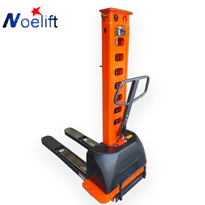 Noelift <span class=keywords><strong>500Kg</strong></span> Van Apilador semieléctrico de carga automática Elevador automático portátil Carretilla elevadora de plataforma de carga automática con batería de litio - Product Image 3