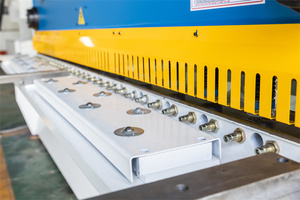 Máquina de Corte Automática de Guillotina RAYMAX de Alta Calidad <span class=keywords><strong>Elgo</strong></span> P40t/Dac360t, Máquina de Cizallamiento Hidráulica CNC - Product Image 4