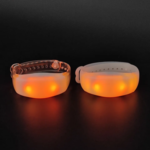 Bracelets lumineux à LED Bracelets à LED activés par le son pour les mariages, les raves, les concerts, le camping, les événements sportifs et les fêtes. - Product Image 3