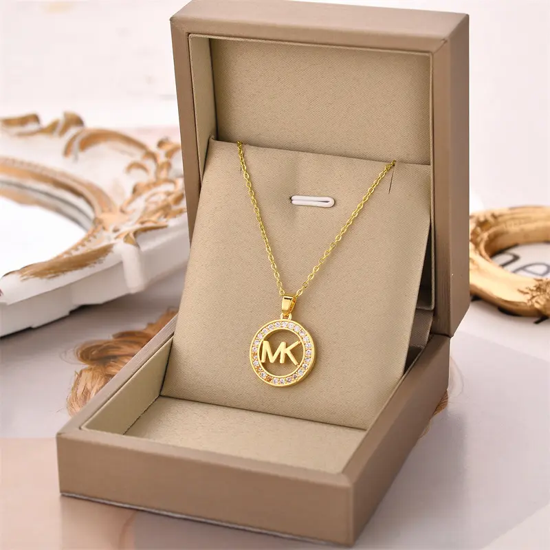 Kalung baja tahan karat 316L berlapis emas 18K, Kalung liontin huruf MK berlian bulat untuk pernikahan hadiah Hari Valentine