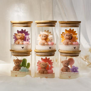 Velas Aromáticas de Cera de Soja con Forma de Oso y Flores, Hechas a Mano, con Logotipo Personalizado, Decoración para el Hogar, Regalos Aromáticos, Frascos de Vidrio, Velas Novedosas, Venta al Por Mayor - Product Image 2