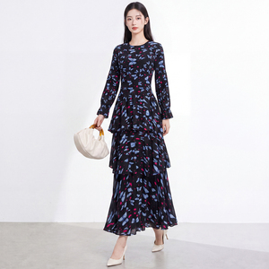 Robe longue plissée décontractée en mousseline de soie à imprimé floral vintage pour femme, coupe trapèze froncée, tissée naturellement, automne-hiver - Product Image 1