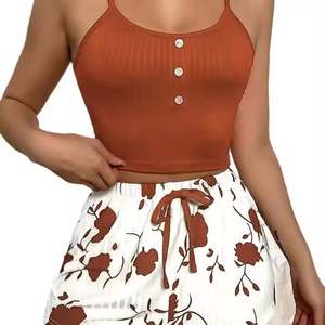 Ensemble deux pièces côtelé pour femme : caraco à fines bretelles et short taille élastique – Pyjama d'été sexy et respirant - Product Image 6