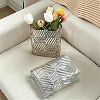 Vase cylindrique en verre à motif chevron géométrique, vase à fleurs à motif diamant pour fleurs fraîches, décoration de table, décoration de la maison