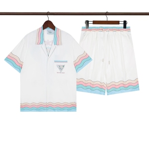 Completo Set Abbigliamento Moda Designer 2026: Camicia a Maniche Corte <span class=keywords><strong>e</strong></span> Pantaloncini da Uomo Stile Tribale <span class=keywords><strong>e</strong></span> Abiti da Donna per Resort da Spiaggia - Il Tuo Look di Tendenza - Product Image 6