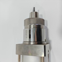 Machine à riveter automatique à 80 cylindres |   Équipement d'automatisation pour le rivetage des métaux