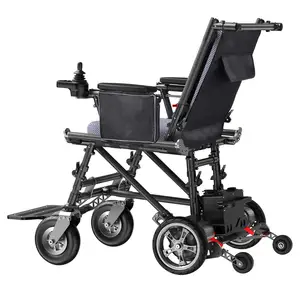 Cadeira de rodas elétrica dobrável em fibra de carbono para uso ao ar livre, equipamento médico todo terreno