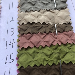 <span class=keywords><strong>Crepe</strong></span> goffrata molti disegni in stock tessuti per abbigliamento - Product Image 4