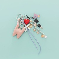 Porte-clés en cuir avec initiale en perles de corde tressée à la main Rewin, porte-clés en cuir avec initiale pour femmes, breloques pour sac, breloques pour sac à main