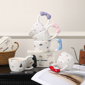 Wholesale Party-Ready Butterfly-handled <b>Large</b>-eared Ceramic Coffee <b>Mugs</b> Creative Cartoon Pattern Reusable High Appearance Level - Product Image 4