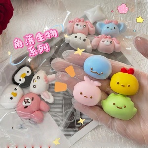 ของเล่นบีบสัตว์น่ารักขนาดเล็ก เนื้อซิลิโคนนุ่ม ยืดหยุ่น บรรเทาความเครียด สำหรับเด็กและผู้ใหญ่ ใช้บนโต๊ะทำงาน - Product Image 2
