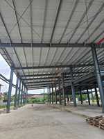 Structure en acier robuste de fabrication chinoise pour entrepôt, charpente de toit Q235B Q355B, projet de hall d'atelier préfabriqué