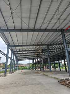 Magazzino in Struttura d'Acciaio Pesante Q235B Q355B Prodotto in Cina, Capannone Prefabbricato con Tetto a Traliccio - Product Image 5
