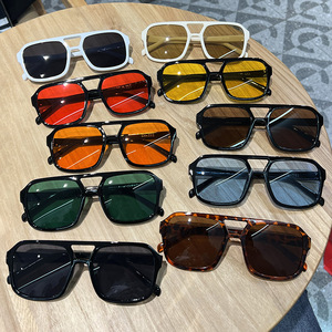 <span class=keywords><strong>Occhiali</strong></span> da Sole <span class=keywords><strong>Aviator</strong></span> alla Moda per Donna, Montatura Vintage con Doppio Ponte, Lenti Colorate, <span class=keywords><strong>Occhiali</strong></span> da Sole Femminili in Promozione - Product Image 2