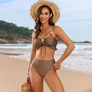 2025 bán chạy nhất của phụ nữ ba mảnh bikini thiết lập phong cách mới <span class=keywords><strong>Bead</strong></span>-stringed bên ngoài đồ bơi Rhinestone Ruffle trang trí Eo Logo - Product Image 1