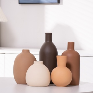 Vaso in Ceramica per Fiori Secchi, Mini Vaso per Composizioni Floreali, Design Moderno e Semplice, Decorazione da Scrivania per Ufficio - Product Image 4