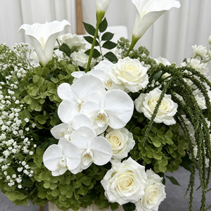 Arrangement floral en soie artificielle, hortensias verts, lys blancs, décoration de toile de fond pour mariage, rentrée scolaire, réutilisable - Product Image 4