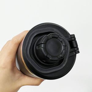 Nueva Botella de Agua de Acero Inoxidable con Aislamiento al Vacío de 20 oz, Recubrimiento Arcoíris, para Senderismo, Viajes y Actividades al Aire Libre, con Tapa Hermética - Product Image 4