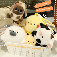 Jouet en peluche anti-stress en forme de balle à presser pour animaux de compagnie, poupée animale de dessin animé douce et moelleuse, idéal pour la décoration de bureau et comme cadeau