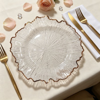 Assiettes de présentation transparentes en plastique de 13 pouces avec bordure or rose pour décorations de table de mariage – Assiettes légères et transparentes pour mariage