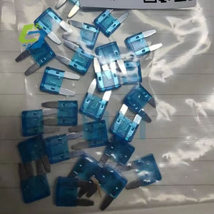 อะไหล่เครื่องจักรก่อสร้างว่านหมิง 60046758 ฟิวส์ 500ah กล่องฟิวส์ - Product Image 1
