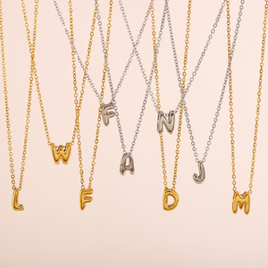 Dreamidea ciondolo lettera in acciaio inossidabile 18K placcato <span class=keywords><strong>oro</strong></span> 26 lettere iniziali alfabeto collana pendente - Product Image 1