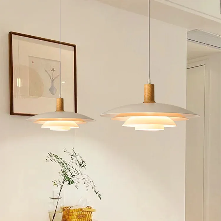Nordic डाइनिंग रूम chandelier Danish डिजाइनर P5 फ्लाइंग सॉकर लॉग मध्ययुगीन क्रीम शैली जापानी विंटेज टेबल लैंप