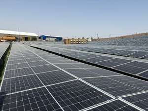 Hjt <span class=keywords><strong>Pv</strong></span> Zonnepaneel Installatie 735 Watt N Type Bifaciale Monokristallijne <span class=keywords><strong>Pv</strong></span> Module Lage Prijs Voor 250kw Zonnepaneelsysteem - Product Image 4