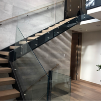 Escalier droit à double poutre sur mesure pour appartement et villa