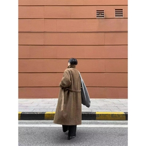 <span class=keywords><strong>Poncho</strong></span> long <span class=keywords><strong>en</strong></span> laine d'<span class=keywords><strong>alpaga</strong></span> marron style LEM vintage pour femmes, design asymétrique, col mandarin, épaisseur standard - Product Image 1