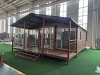 Maison conteneur pliable en acier extensible de 40 pieds, 3 chambres, préfabriquée avec panneaux sandwich