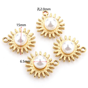 จี้มุกดวงอาทิตย์ทรงเรขาคณิตสแตนเลสชุบทอง18K สำหรับการทำต่างหู - Product Image 3
