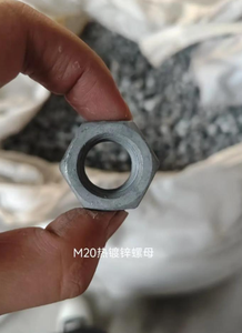 Vis à tête en T et écrous carrés en acier allié galvanisé à chaud, fabricant chinois pour les systèmes de fixation des voies ferrées - Product Image 2