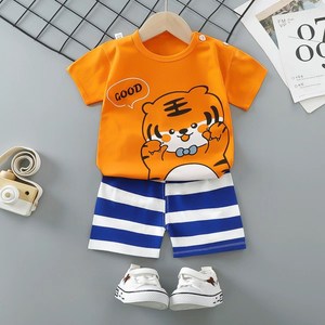 Vêtements d'été en gros pour enfants : Ensemble T-shirt et short à motif dinosaure pour bébés garçons 2023 - Product Image 3