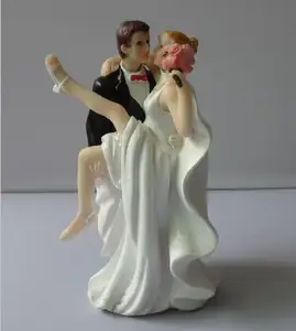 Weddingstarロマンチックなディップダンス花嫁と花婿のカップルの置物ケーキのカスタマイズ可能/
