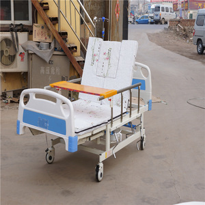 Hengfukang Hospital <b>Bed</b> 200cm White With <b>Side</b> <b>Rails</b> And Tray For Patient Care - Product Image 1