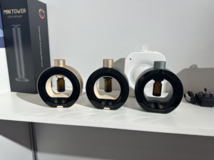 เครื่องพ่นกลิ่นโลหะรูปทรงกลมสำหรับนักเต้นตั้งโต๊ะเครื่องพ่นกลิ่นหอมแบบชาร์จไฟได้แบบ USB หรูหราสำหรับบ้าน - Product Image 4