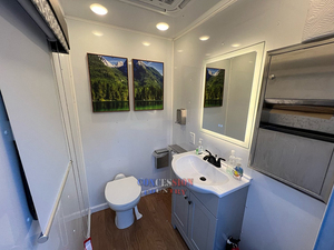 Remorque de toilette multifonctionnelle de 8 pièces Honey Wagon pour bureau à langer Dressing Combo Remorque de luxe portable pour toilettes - Product Image 3