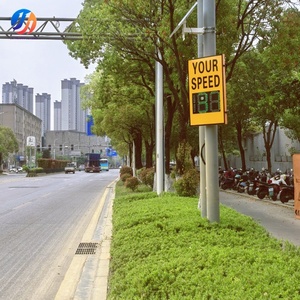 เครื่องตรวจจับความเร็วเรดาร์เพื่อความปลอดภัยบนท้องถนนป้ายบอกความเร็วเรดาร์จราจรด้วยพลังงานแสงอาทิตย์ - Product Image 2