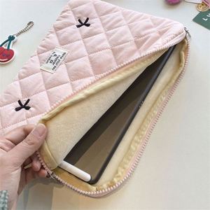 Funda Protectora Acolchada para Portátil de 13 Pulgadas, Bolsa de Transporte para Computadora - Product Image 2