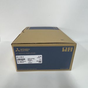 มิตซูบิชิ เอซี เซอร์โวแอมพลิฟายเออร์ รุ่น MR-JA ซีรีส์ MR-J4-200B-KS - Product Image 1