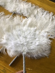 Abanico Grande de Plumas de Avestruz Blancas para Mujer, Disfraz, Espectáculo, Fiesta de Té, Baile, Boda, Decoración, Accesorio para Sesión de Fotos - Product Image 3