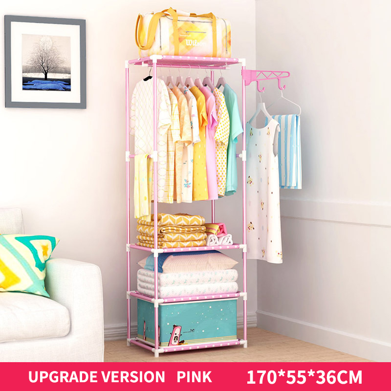 El nuevo perchero es rosa.