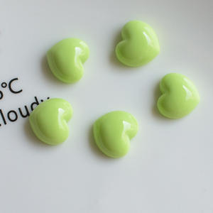 Venta caliente acrílico forma de corazón 1,1*1,3 cm Bubblegum Color corazón espaciador suelto cuentas para DIY collares hechos a mano Accesorios - Product Image 5