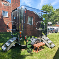 Remorque de toilettes portable VIP ergonomique et polyvalente, autonome, alimentée à l'énergie solaire, prête pour les zones isolées, avec réservoir d'eau potable